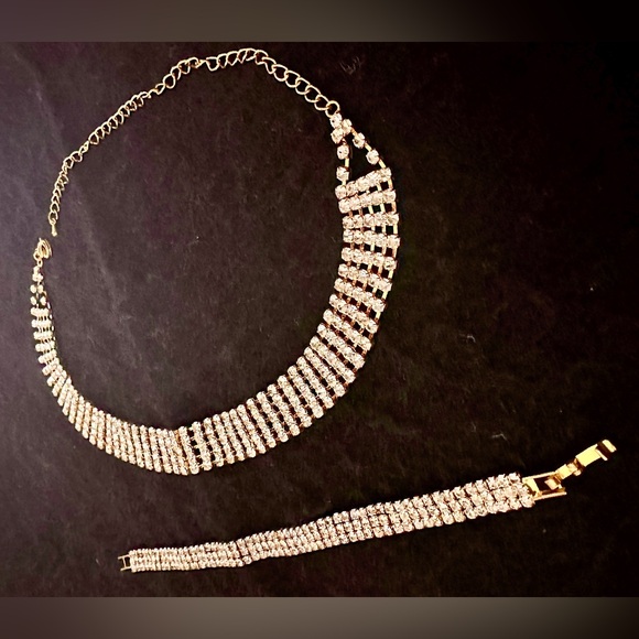 NWOT Gold Rhinestone Choker Necklace, 4 Rows & Tennis Bracelet Adjustable12-17” - Picture 7 of 7